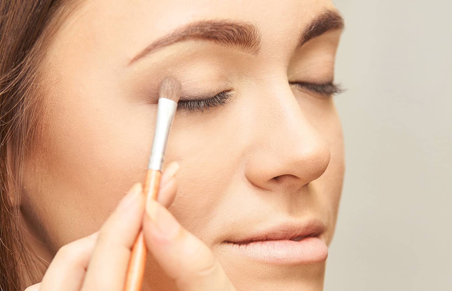 Conseils beauté et maquillage après une blépharoplastie | Dr Hayot | Paris