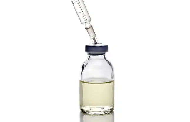 Produits injectables, produits implantables : certifications et risques