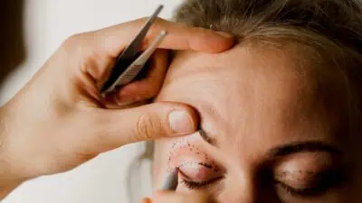 Новости – Docteur Bernard Hayot Почему верхнее веко и бровь являются частью одной анатомической единицы?